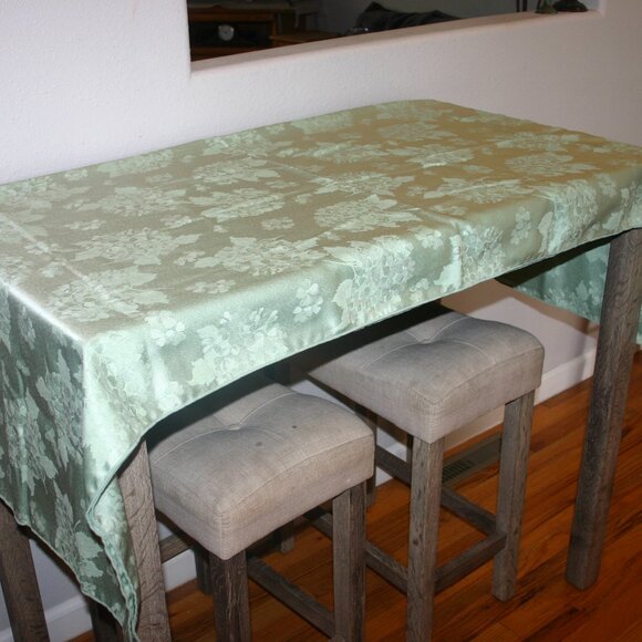 Pale Green Jacquard Floral Embossed 52” x 70” Table Cloth B-239 - Picture 3 of 5